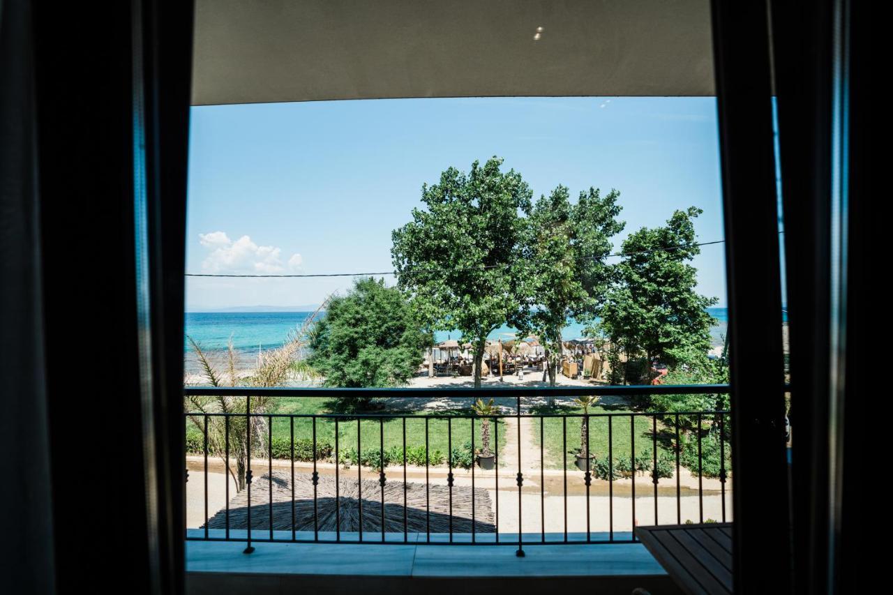 Limna Beach Áfitos Extérieur photo